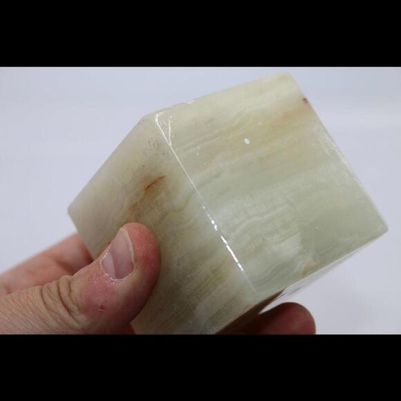 Vintage Carved Onyx Agate Stone Dice Paperweight Pen Pencil Holder Desk - Picture 6 of 8